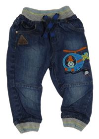 Tmavomodré rifle se šedými pasy a vrtulníkem Next