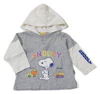 Sivo-biela mikina so Snoopym a kapucňou