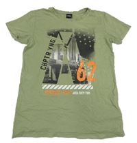 Khaki tričko s potiskem Chapter young