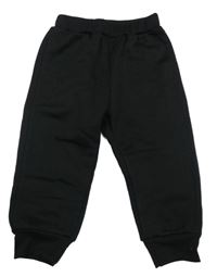 Čierne tepláky shein