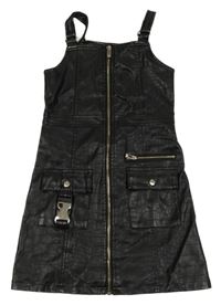 Čierne koženkové vzorované prešívané šaty s vreckami River Island