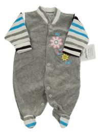 Šedo-bílo-pruhovaný melírovaný sametový overal s kytičkami 