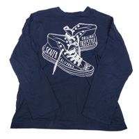 Tmavomodré tričko s topánkami Rebel