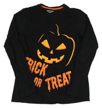 Černé triko s dýní a nápisy 