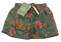 Khaki šusťákové plážové kraťasy s květy H&M