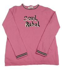 Tmavoružový sveter s nápisom