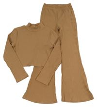 2 set - hnědé žebrované flare legíny + crop triko shein