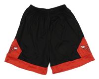 Černo-červené sportovní kraťasy - Chicago Bulls