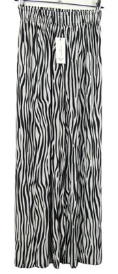 Nové - Dámske čierno-smotanové vzorované palazzo nohavice zn. Yu & Me