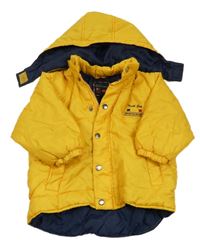 Žltá šušťáková zimná bunda s nášivkou a kapucňou