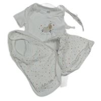 Nové - 3set- bílé body s ovečkou+ bryndák s hvězdičkami+ čepice F&F