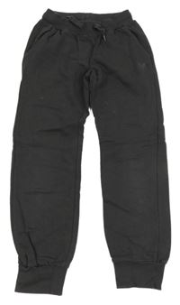 Tmavosivé tepláky so srdiečkom Fammy