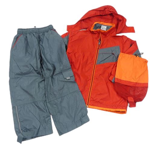 2Set - Červeno-sivá šušťáková nepromokavá jesenná bunda s ukrývací kapucí + kalhoty + sáček zn. POCOPIANO
