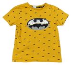 Okrové vzorované tričko s Batmanem z flitrů 