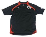 Černo-červené sportovní tričko s číslem Nike