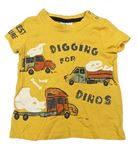 Okrové tričko s nákladními auty a lebkami dinosaurů so cute