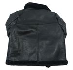 Čierna koženková zateplená bunda