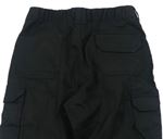 Čierne pracovní nohavice s vreckami a prúžkami