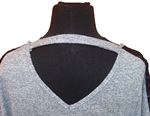 Dámsky sivo-čierny sveter s čipkou zn. Quiz